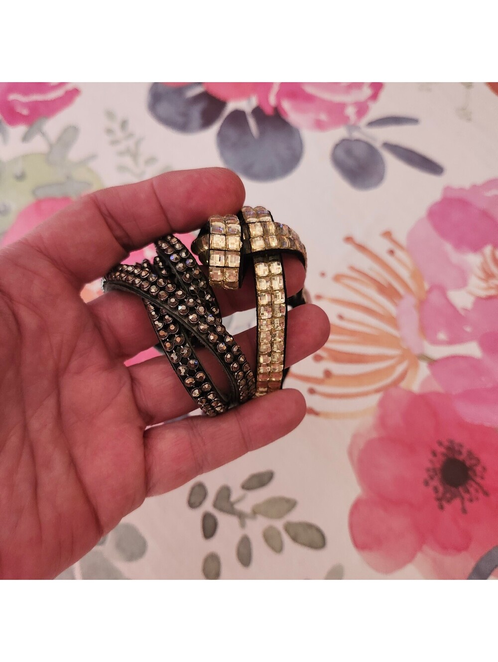 Set of 2 Rhinestone Wrap Bracelets Black Crystal Sparkle